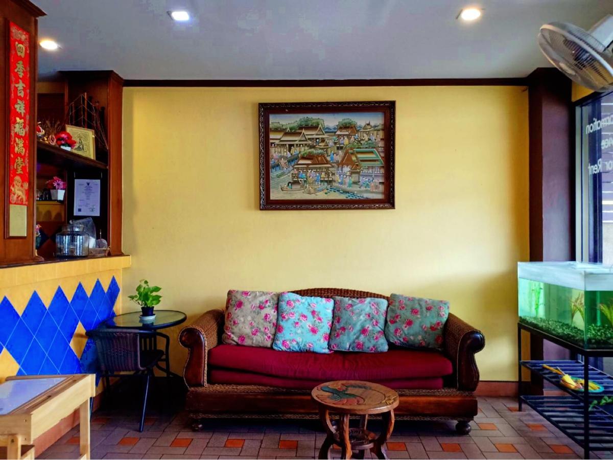 Kookkai House Hostel Patong ภายนอก รูปภาพ