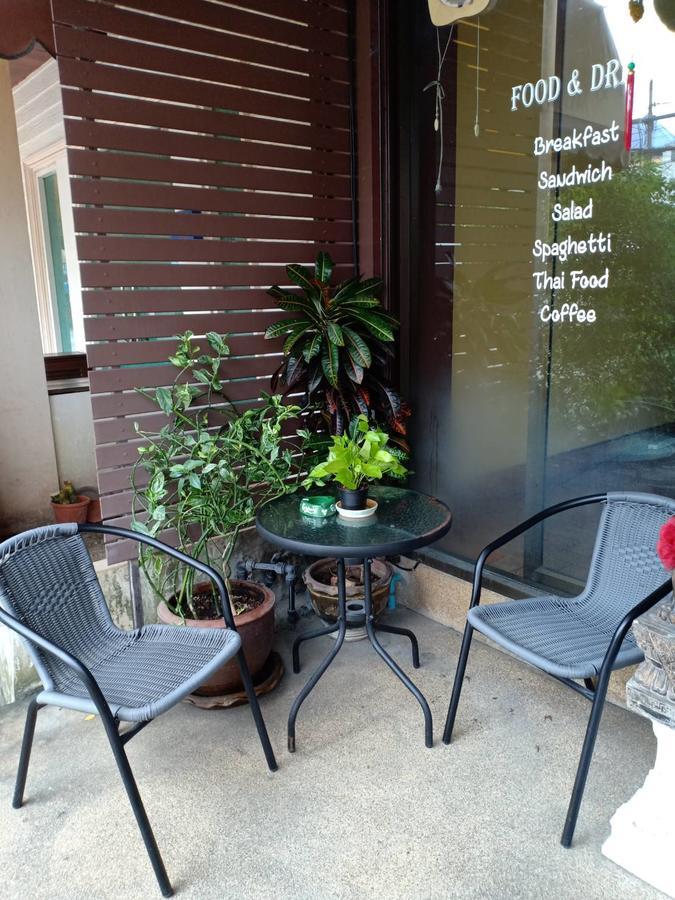 Kookkai House Hostel Patong ภายนอก รูปภาพ